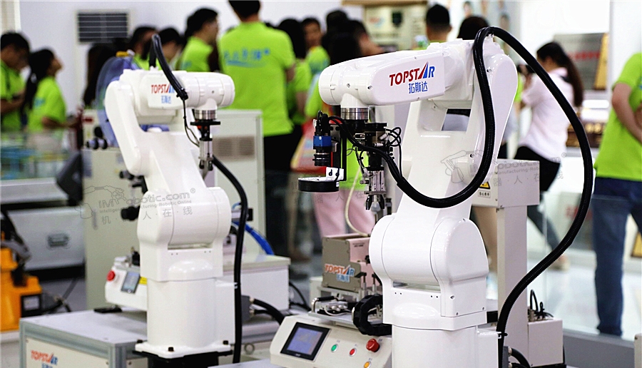 億達機器人最新消息,億達機器人最新消息??科技前沿，引領(lǐng)未來！