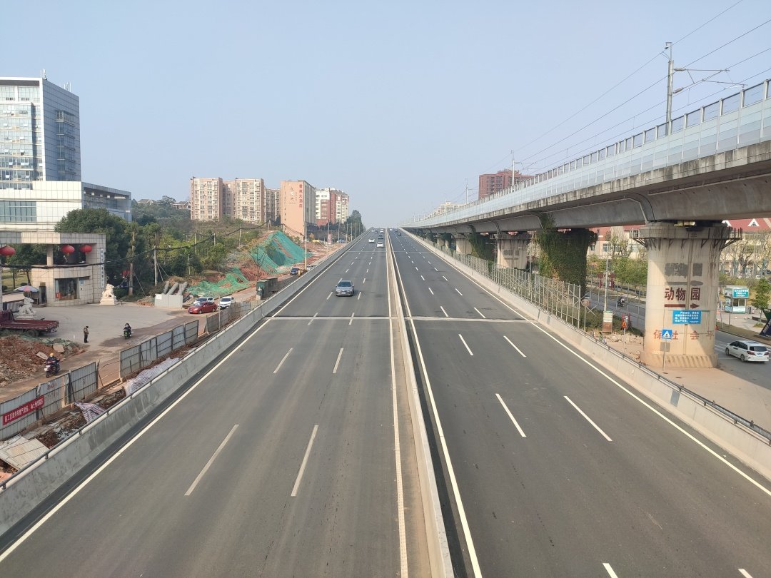 芙蓉路最新時尚潮流地標，綻放的潮流新寵！