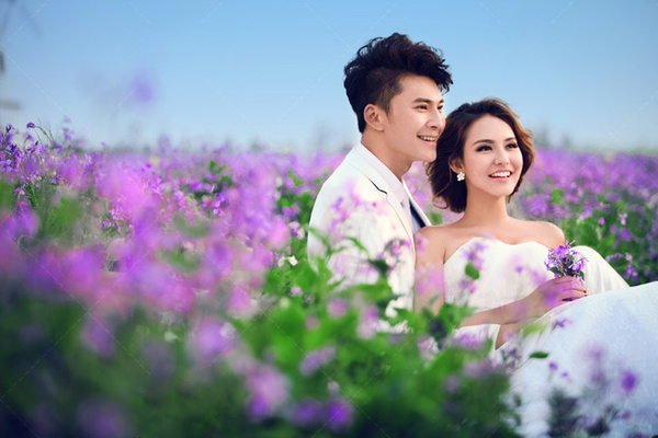 秋霞最新婚,秋霞最新婚，一場自然美景的探索之旅