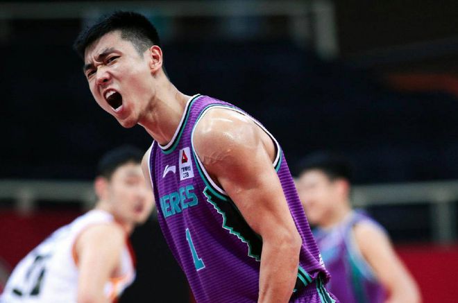 高詩(shī)巖最新動(dòng)態(tài)，籃球新星閃耀賽場(chǎng)，影響力持續(xù)擴(kuò)大