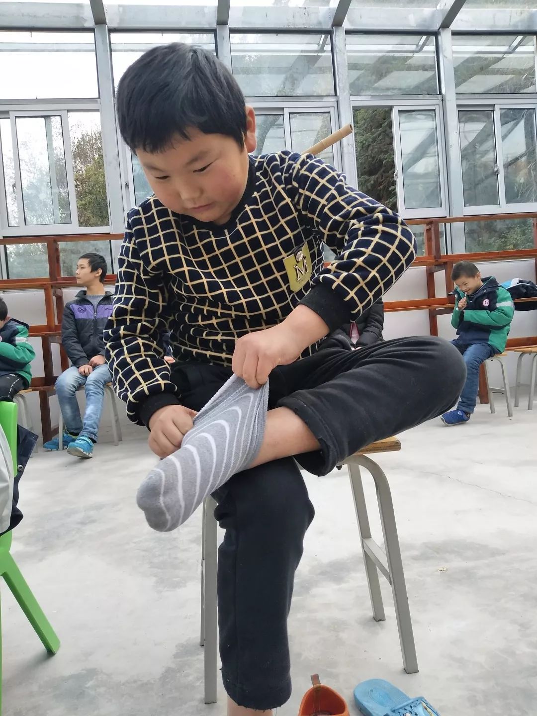 穿襪子比賽，心靈與自然的競技之旅