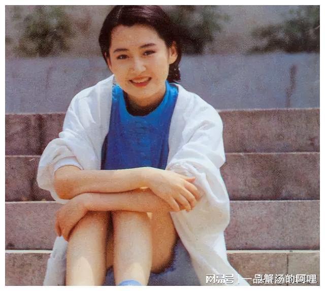 重磅推出，演員楊青科技新品，引領(lǐng)未來(lái)生活新潮流！