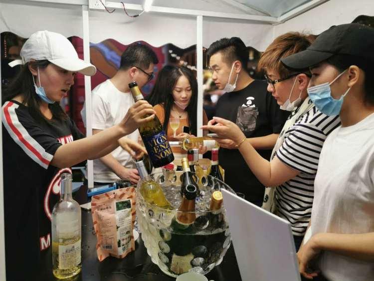 捕魚達(dá)人2最新版，小巷神秘寶藏探索與特色小店奇妙之旅