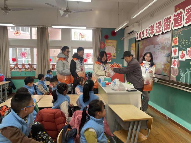 上海最新上課，時代背景下的教育革新探索