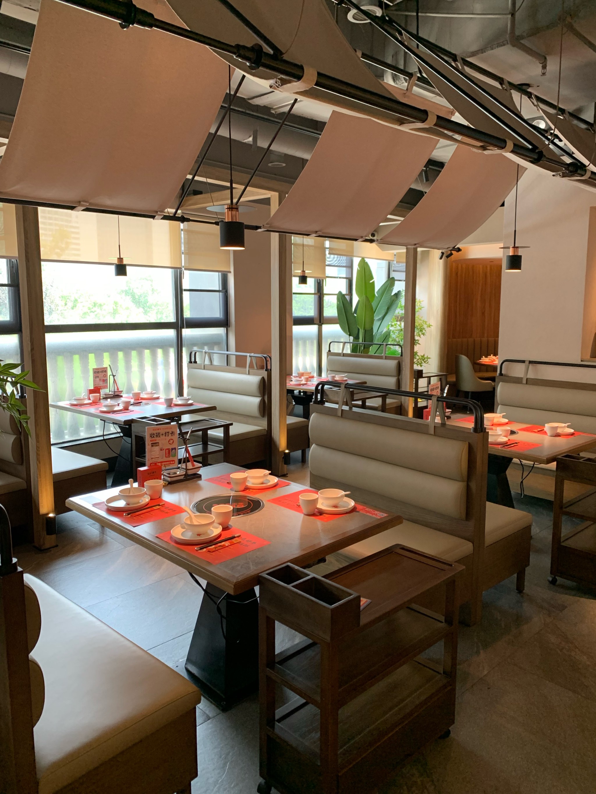 ??餐廳新動(dòng)態(tài)揭秘，美食新風(fēng)尚引領(lǐng)味蕾盛宴！