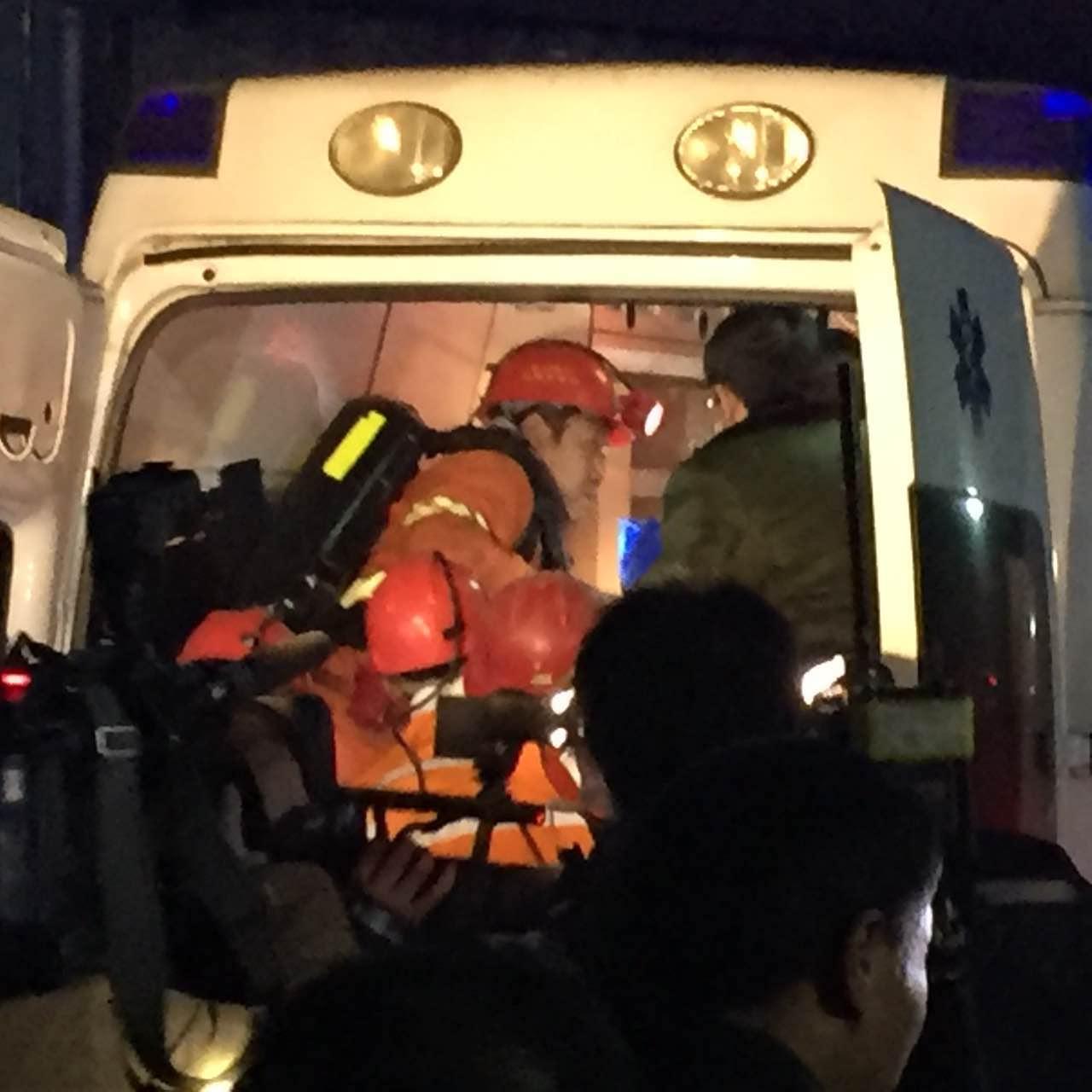 擔(dān)水溝最新動(dòng)態(tài)，變化中的力量與自信成就感的展現(xiàn)