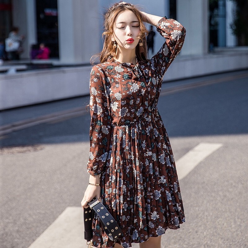 最新碎花裙時(shí)尚風(fēng)潮，讓你成為春日焦點(diǎn)！