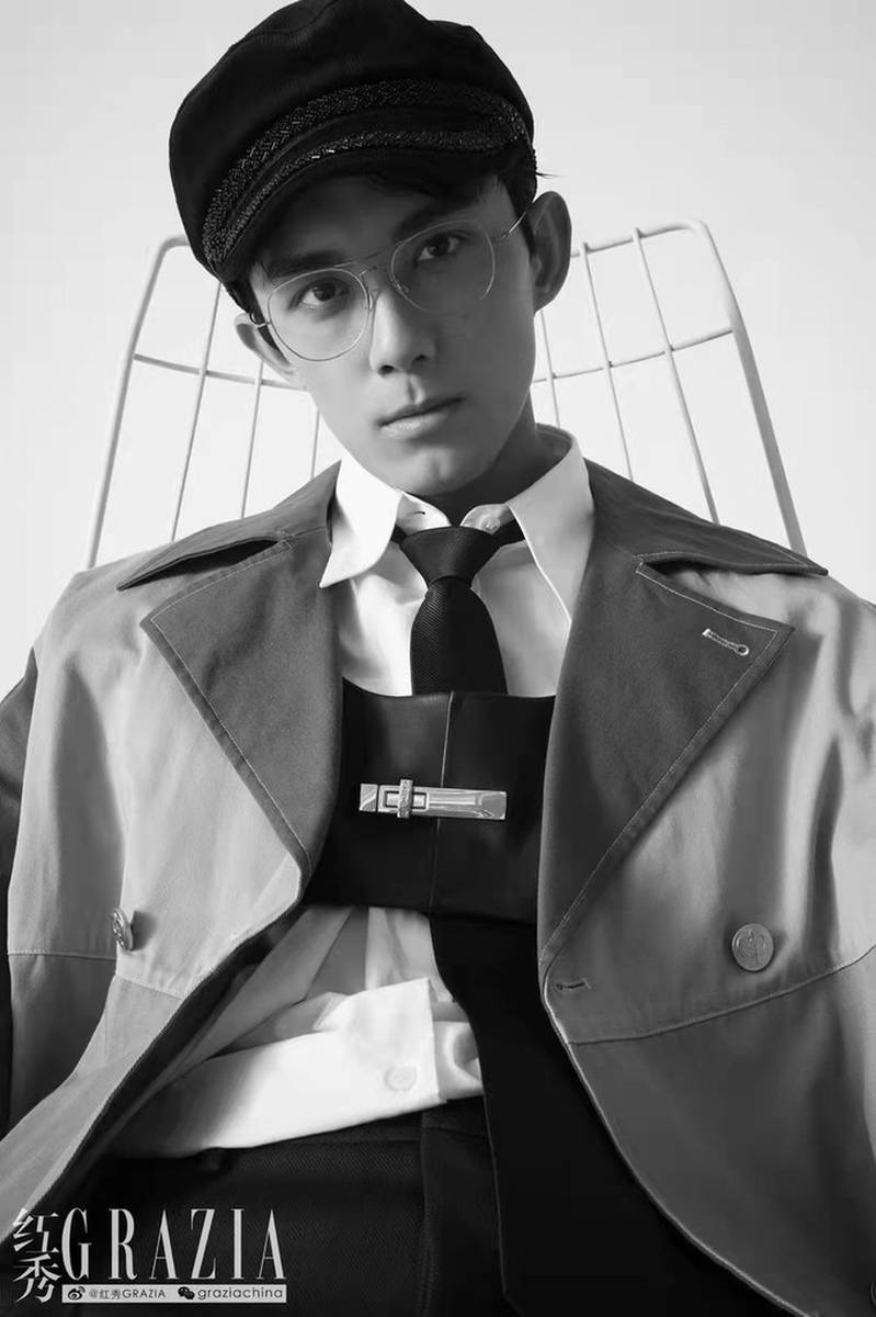 吳磊最新雜志封面，熱血少年的魅力無(wú)限風(fēng)采