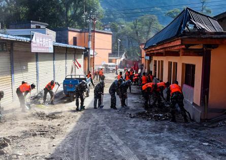 甘肅泥石流最新動態(tài)，災(zāi)難預(yù)警與應(yīng)對策略探討