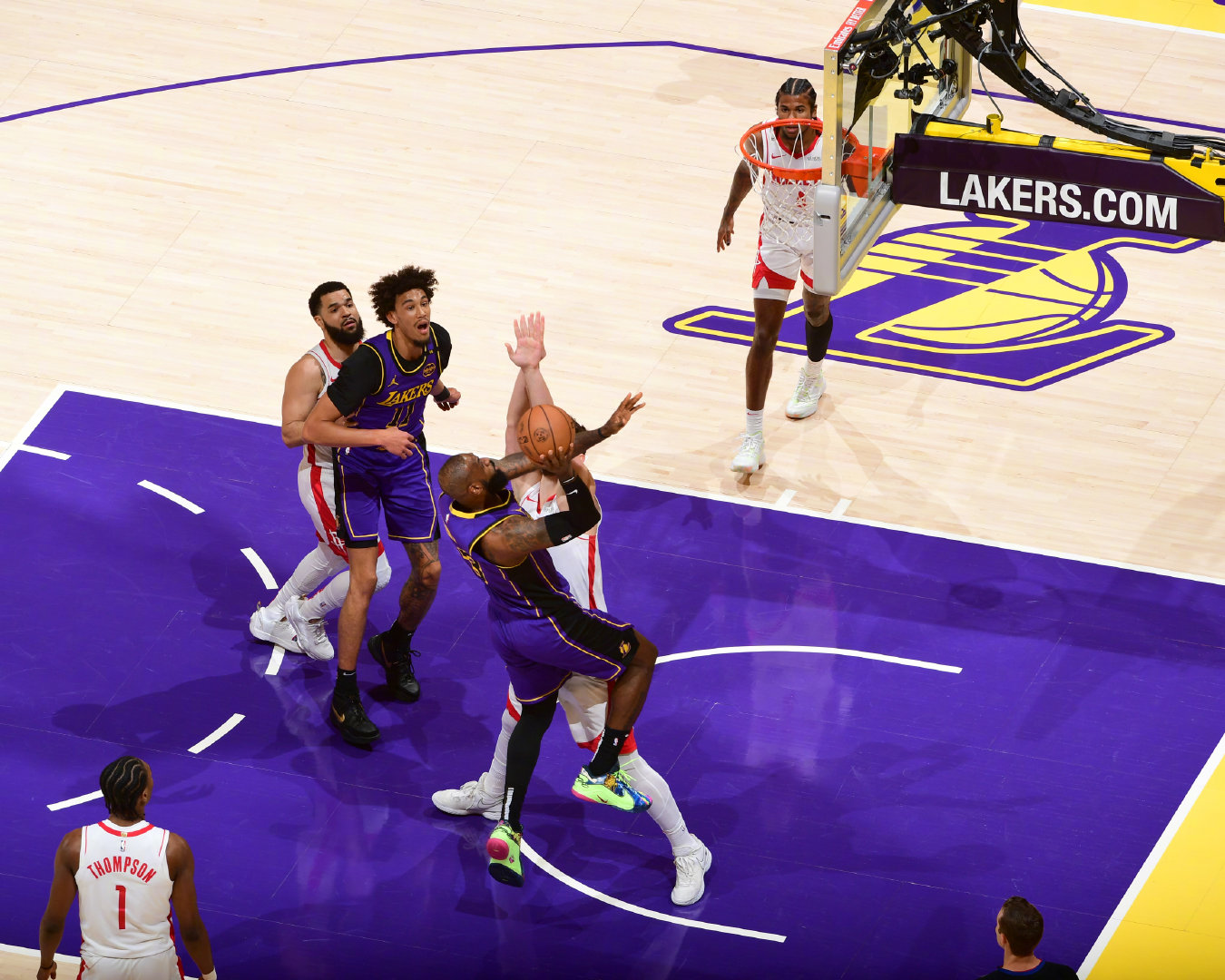 湖人火箭精彩集錦，科技巨獻，前所未有的籃球盛宴體驗