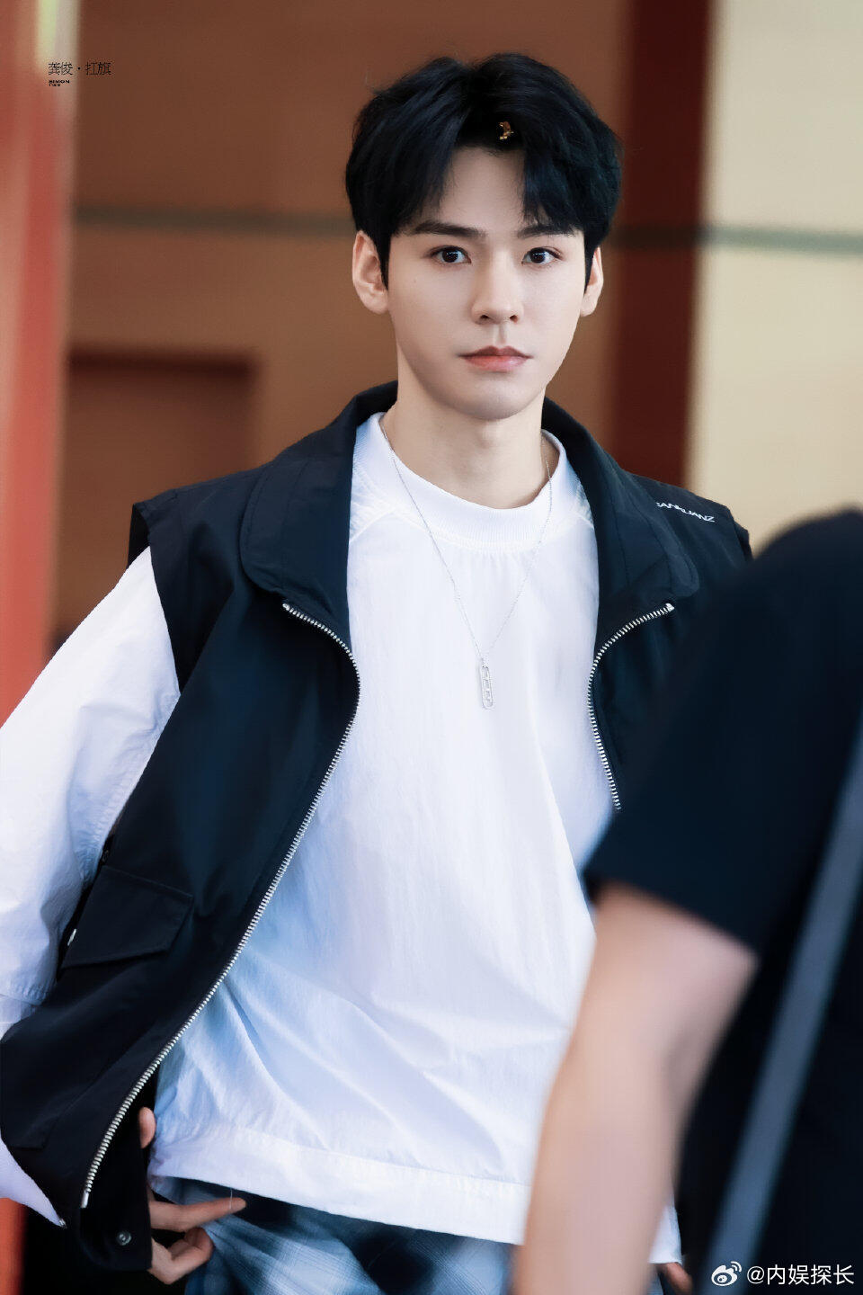 龔俊最新綜藝錄制，科技盛宴，體驗前沿生活的精彩瞬間